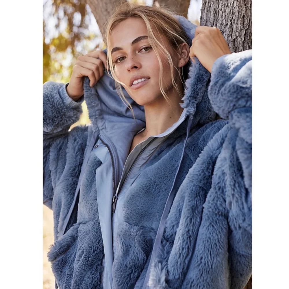 Comfy Warm Free People Jacket  NWT L